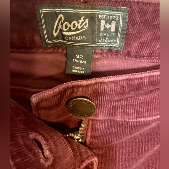 Roots soft fine velvety corduroy pants. Size 32 - Picture 1 of 6